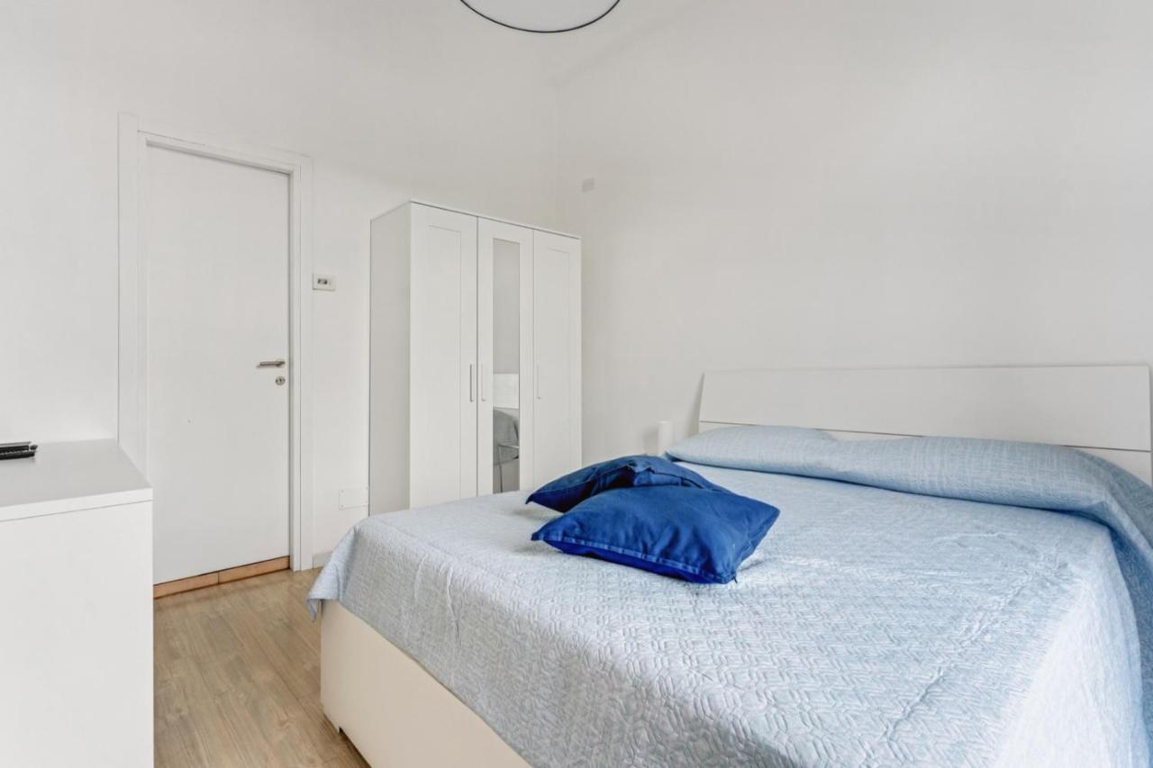Mo1 - Wonderful Apartment With Terrace - Милано Екстериор снимка