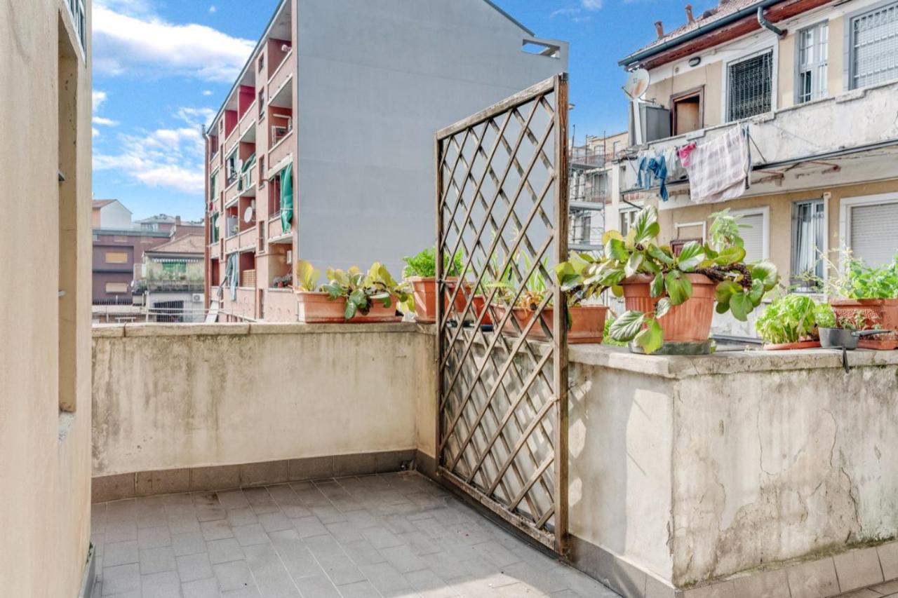 Mo1 - Wonderful Apartment With Terrace - Милано Екстериор снимка